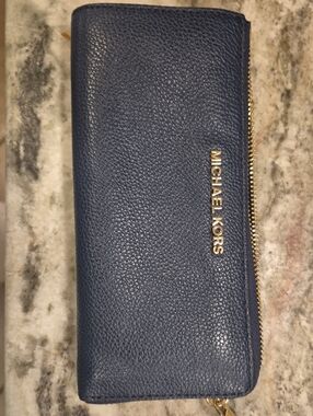 Michael Kors Pebbled Navy Leather Zip Wallet with Gold Logo